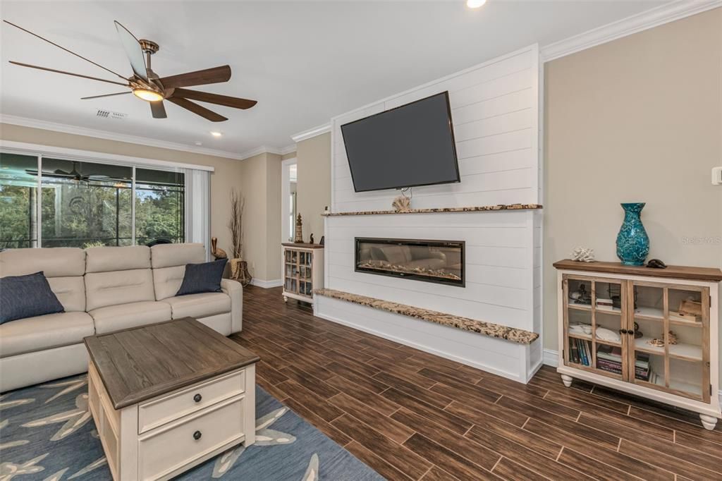 Active With Contract: $535,000 (4 beds, 3 baths, 2374 Square Feet)