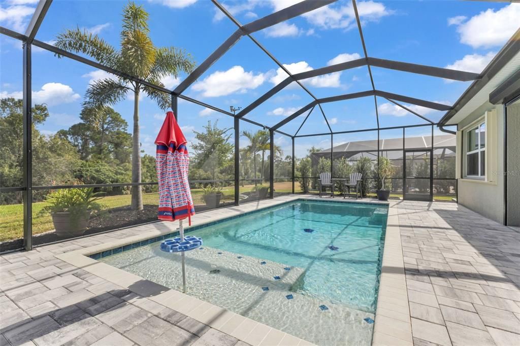 Active With Contract: $535,000 (4 beds, 3 baths, 2374 Square Feet)