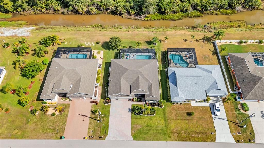 Active With Contract: $535,000 (4 beds, 3 baths, 2374 Square Feet)