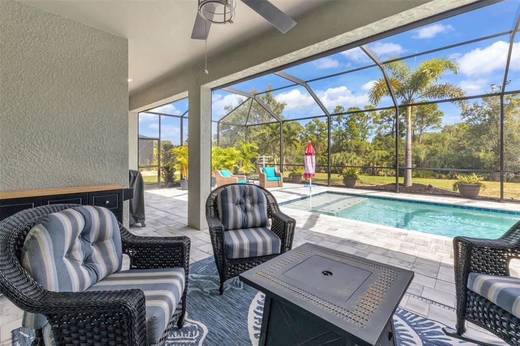 Active With Contract: $535,000 (4 beds, 3 baths, 2374 Square Feet)