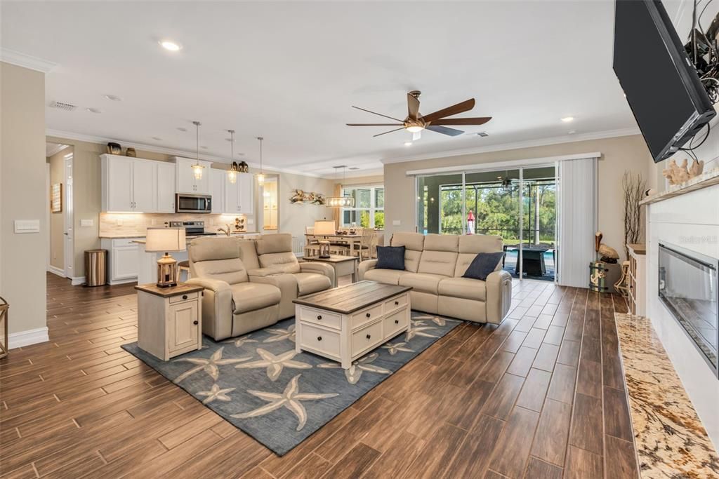 Active With Contract: $535,000 (4 beds, 3 baths, 2374 Square Feet)
