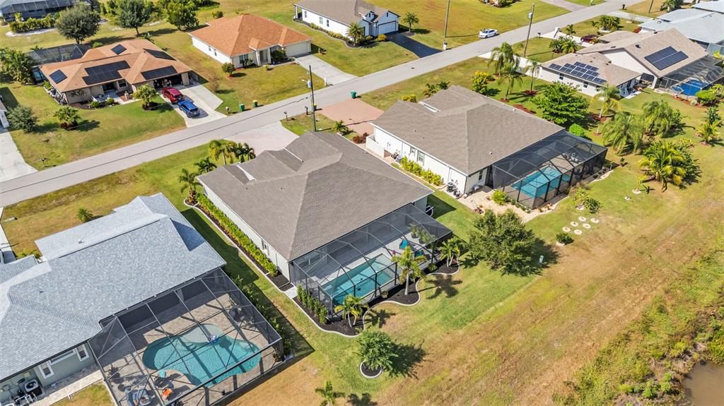 Active With Contract: $535,000 (4 beds, 3 baths, 2374 Square Feet)