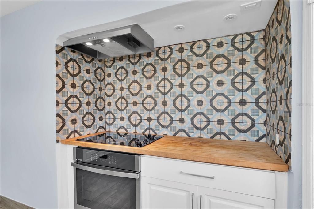 В аренду: $2,850 (2 спален, 2 ванн, 898 Квадратных фут)