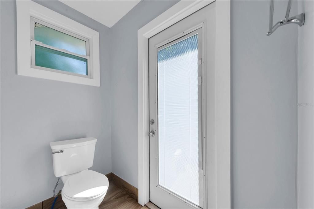 В аренду: $2,850 (2 спален, 2 ванн, 898 Квадратных фут)