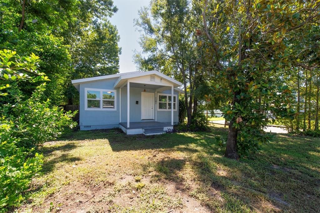 В аренду: $2,850 (2 спален, 2 ванн, 898 Квадратных фут)