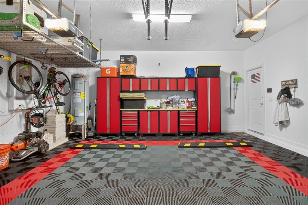 For Sale: $569,999 (4 beds, 2 baths, 2089 Square Feet)