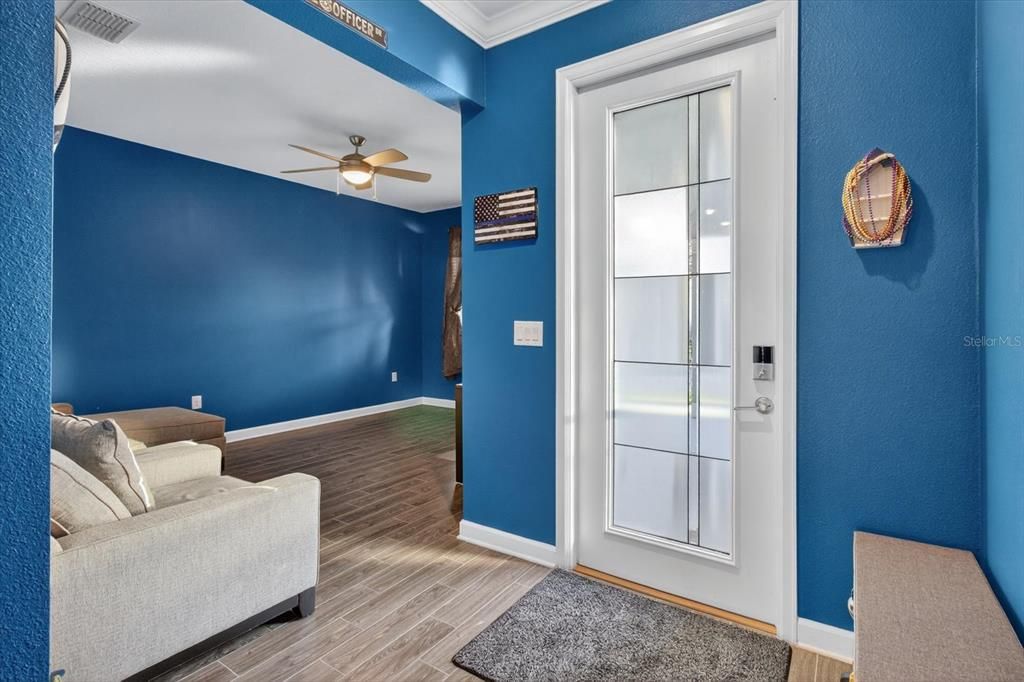 For Sale: $569,999 (4 beds, 2 baths, 2089 Square Feet)