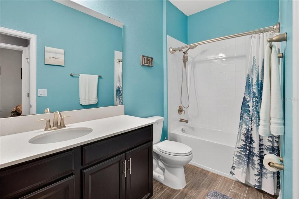 For Sale: $569,999 (4 beds, 2 baths, 2089 Square Feet)