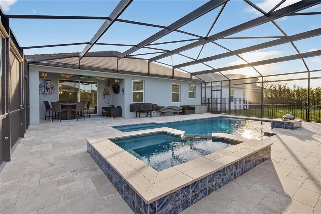 For Sale: $569,999 (4 beds, 2 baths, 2089 Square Feet)