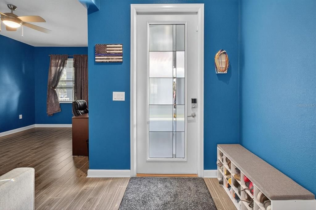 For Sale: $569,999 (4 beds, 2 baths, 2089 Square Feet)