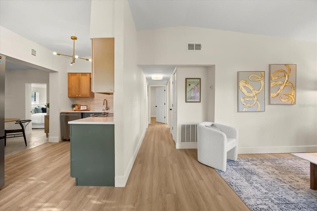 For Sale: $364,999 (4 beds, 2 baths, 1732 Square Feet)