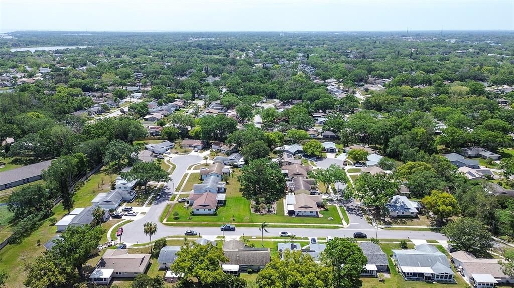 En Venta: $333,000 (2 camas, 2 baños, 1269 Pies cuadrados)