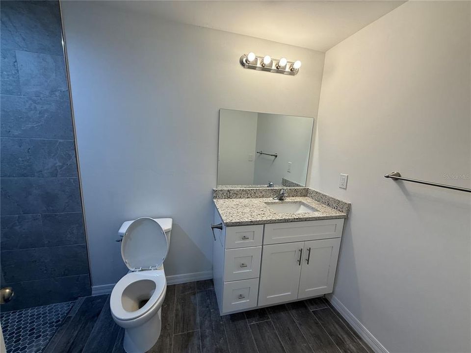 For Rent: $2,100 (4 beds, 2 baths, 1800 Square Feet)