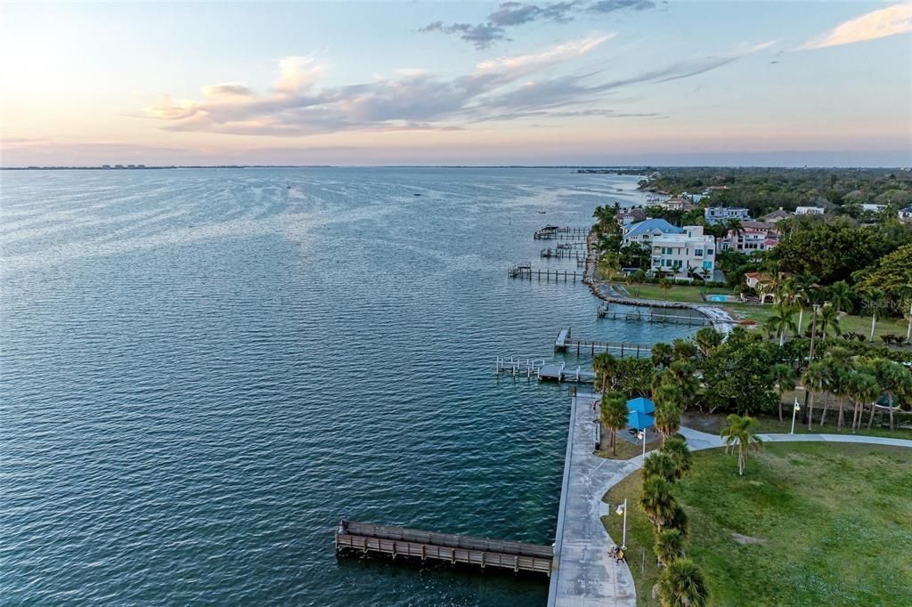 Active With Contract: $525,000 (4 beds, 2 baths, 2036 Square Feet)