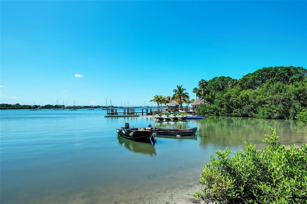 Active With Contract: $525,000 (4 beds, 2 baths, 2036 Square Feet)