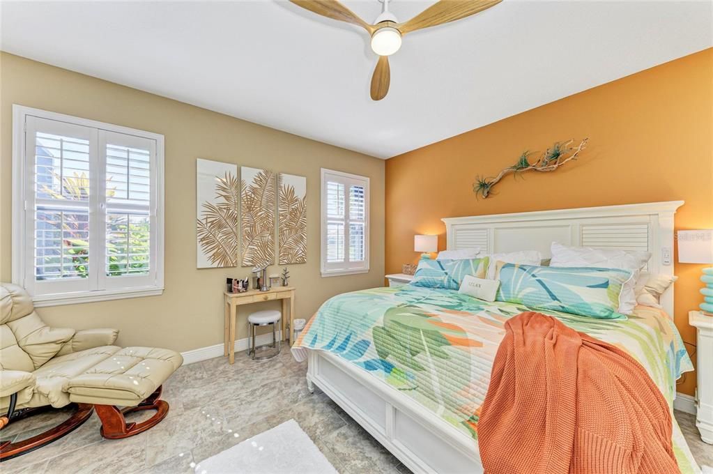 Active With Contract: $525,000 (4 beds, 2 baths, 2036 Square Feet)