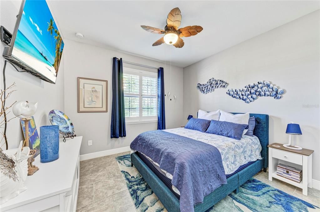 Active With Contract: $525,000 (4 beds, 2 baths, 2036 Square Feet)