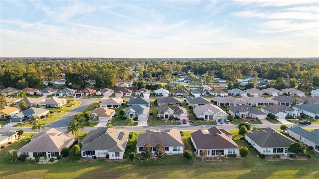 For Sale: $349,000 (2 beds, 2 baths, 1870 Square Feet)