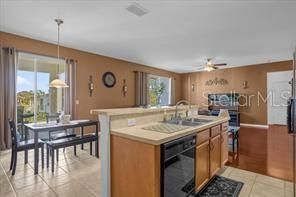 Active With Contract: $379,000 (3 beds, 2 baths, 1994 Square Feet)