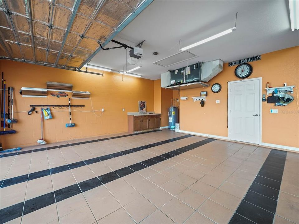 待售: $580,000 (3 贝兹, 2 浴室, 2284 平方英尺)