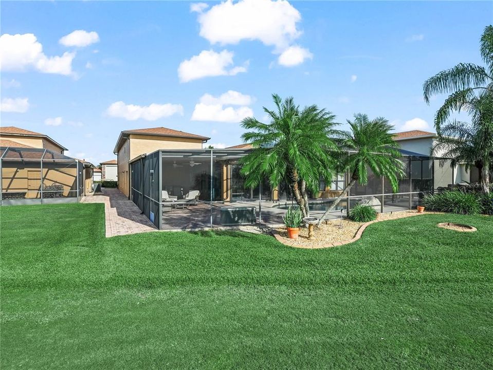 待售: $580,000 (3 贝兹, 2 浴室, 2284 平方英尺)