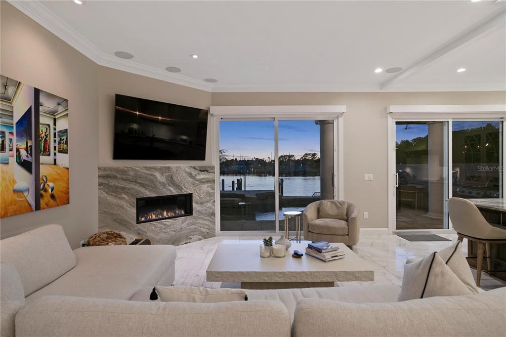 Active With Contract: $3,295,000 (4 beds, 3 baths, 3248 Square Feet)