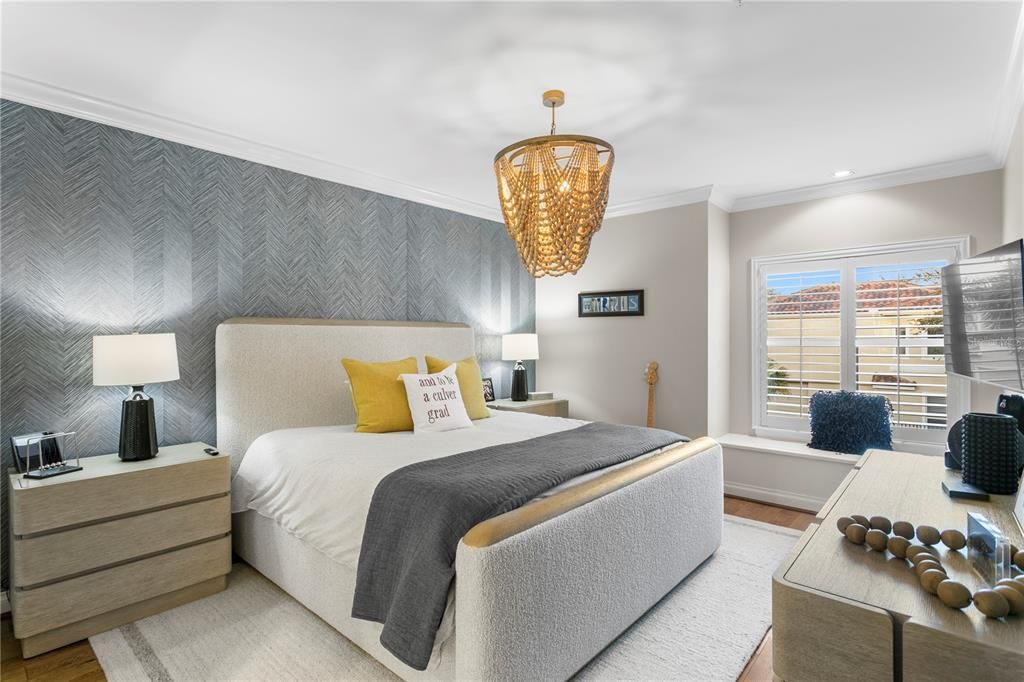 Active With Contract: $3,295,000 (4 beds, 3 baths, 3248 Square Feet)