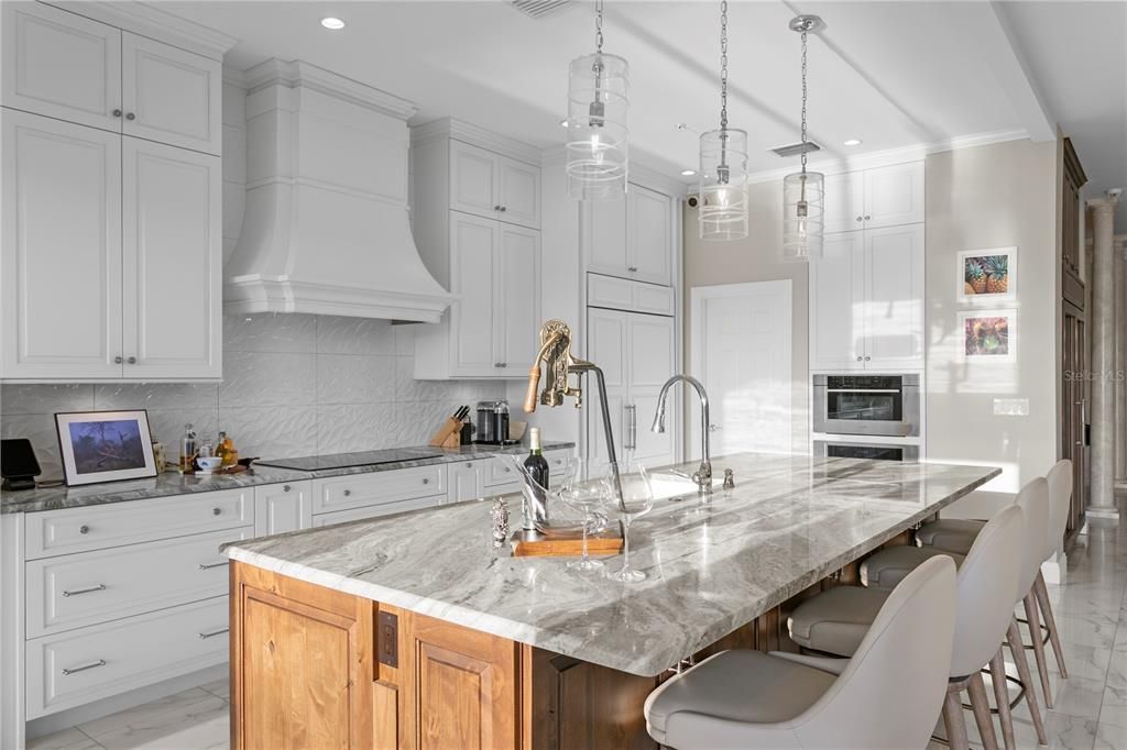 Active With Contract: $3,295,000 (4 beds, 3 baths, 3248 Square Feet)