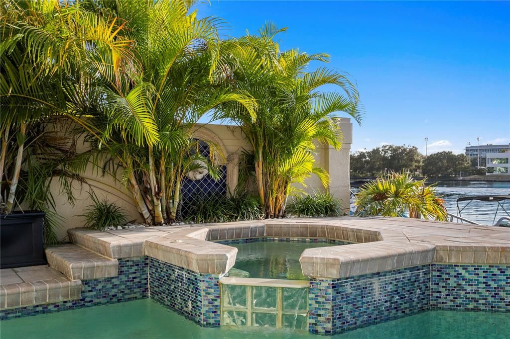 Active With Contract: $3,295,000 (4 beds, 3 baths, 3248 Square Feet)