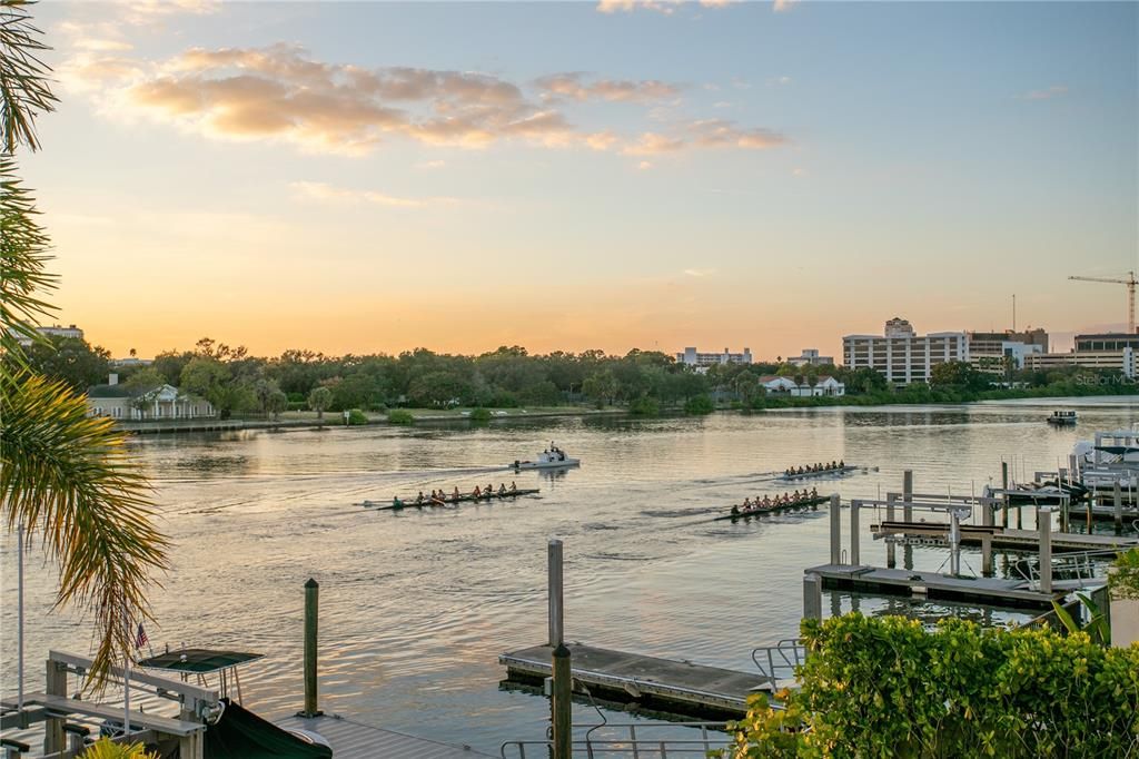 Active With Contract: $3,295,000 (4 beds, 3 baths, 3248 Square Feet)