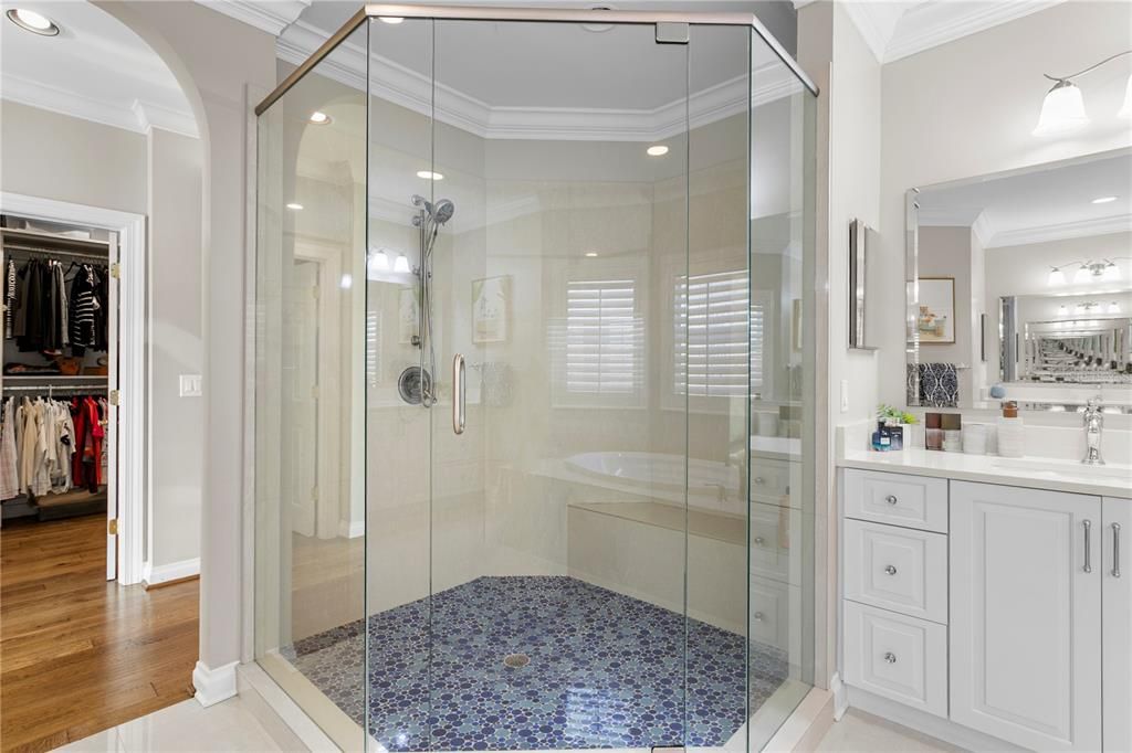 Active With Contract: $3,295,000 (4 beds, 3 baths, 3248 Square Feet)