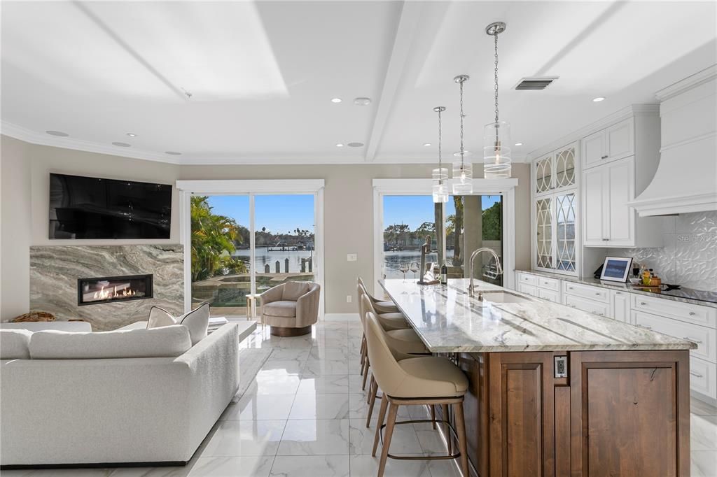 Active With Contract: $3,295,000 (4 beds, 3 baths, 3248 Square Feet)