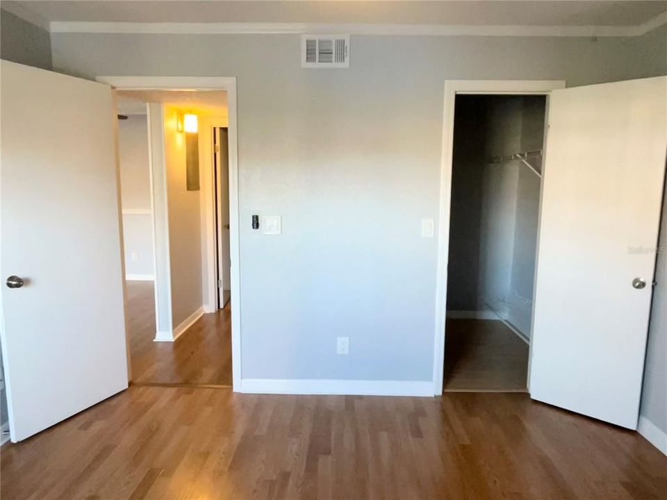 For Rent: $1,550 (1 beds, 1 baths, 642 Square Feet)