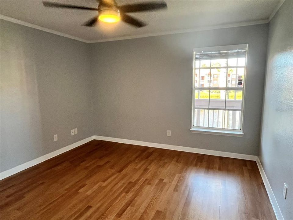 For Rent: $1,550 (1 beds, 1 baths, 642 Square Feet)