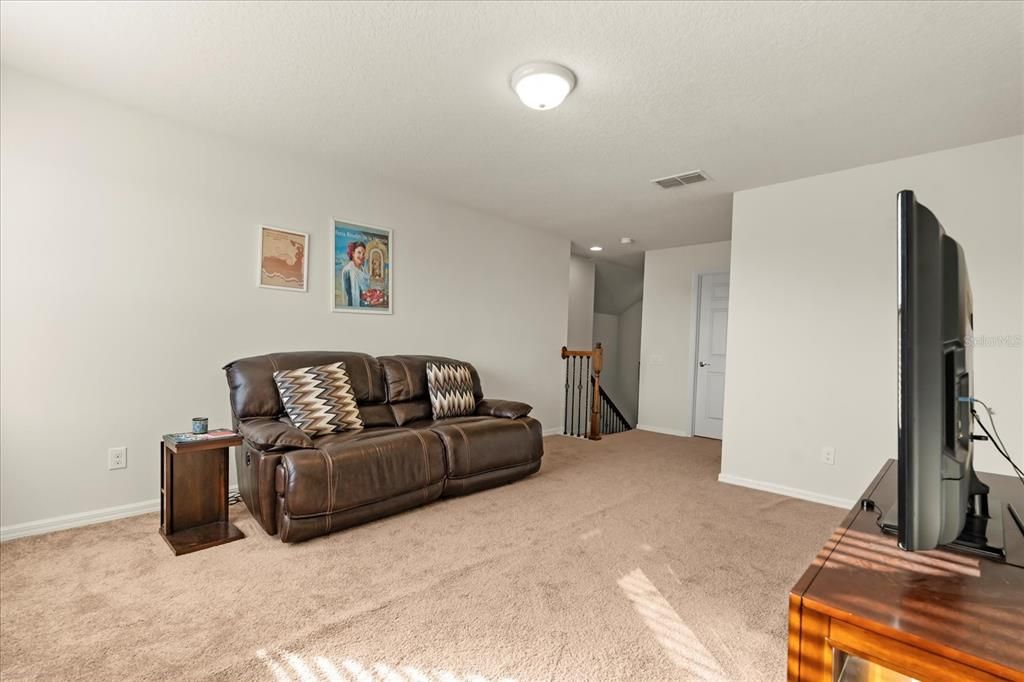 На продажу: $330,000 (2 спален, 2 ванн, 1772 Квадратных фут)