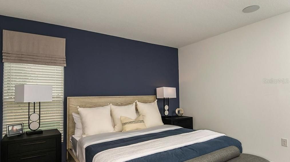 Active With Contract: $325,000 (4 beds, 3 baths, 2106 Square Feet)