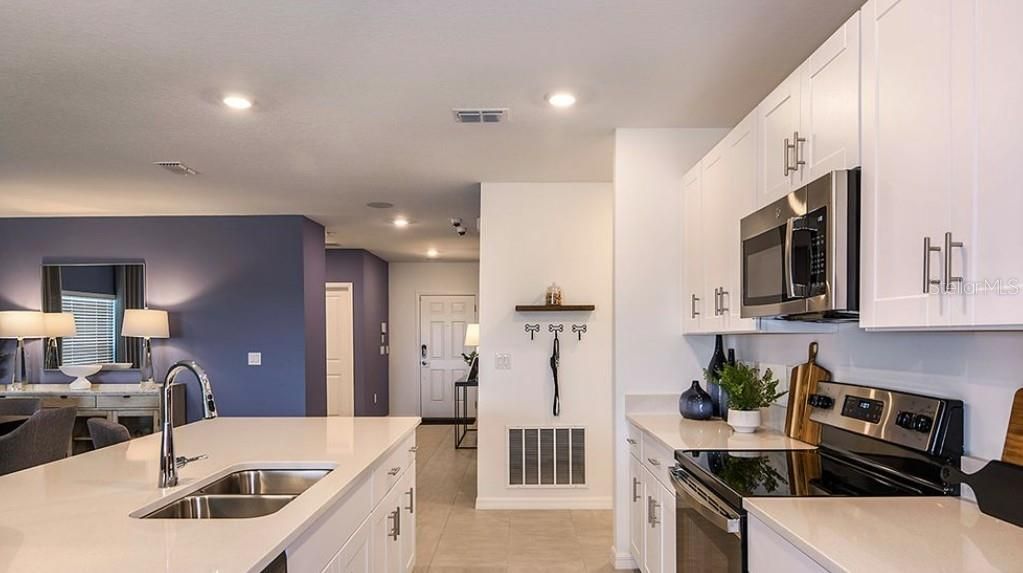 Active With Contract: $325,000 (4 beds, 3 baths, 2106 Square Feet)