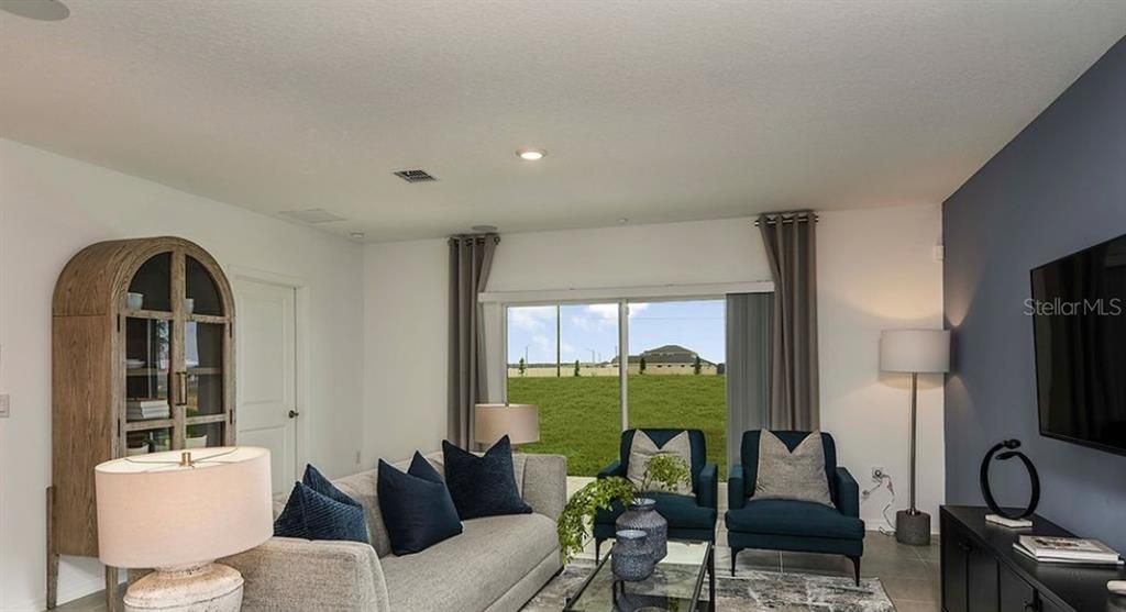 Active With Contract: $325,000 (4 beds, 3 baths, 2106 Square Feet)