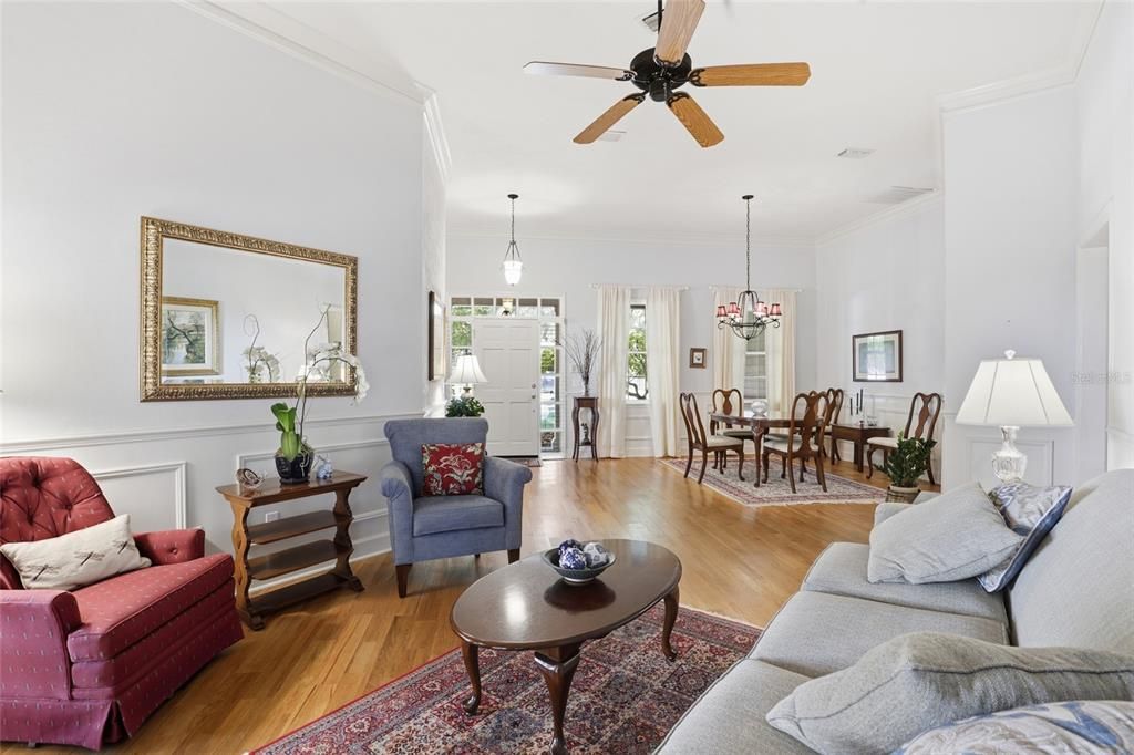 Active With Contract: $465,000 (4 beds, 2 baths, 2205 Square Feet)