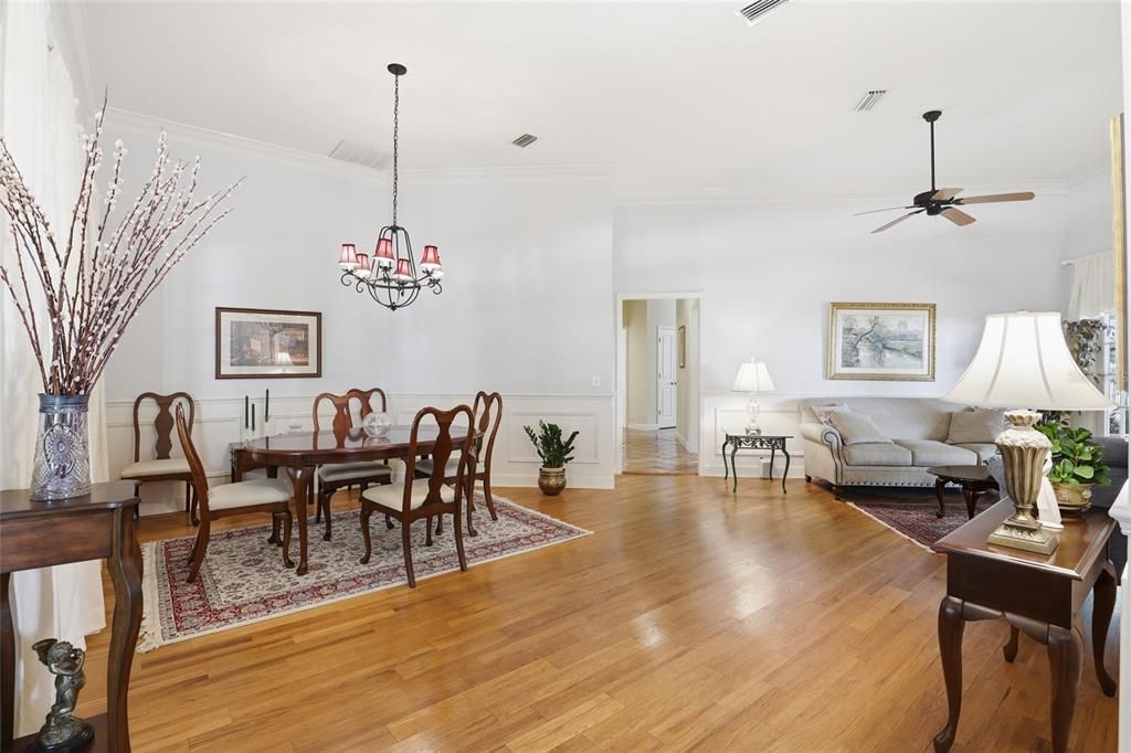 Active With Contract: $465,000 (4 beds, 2 baths, 2205 Square Feet)