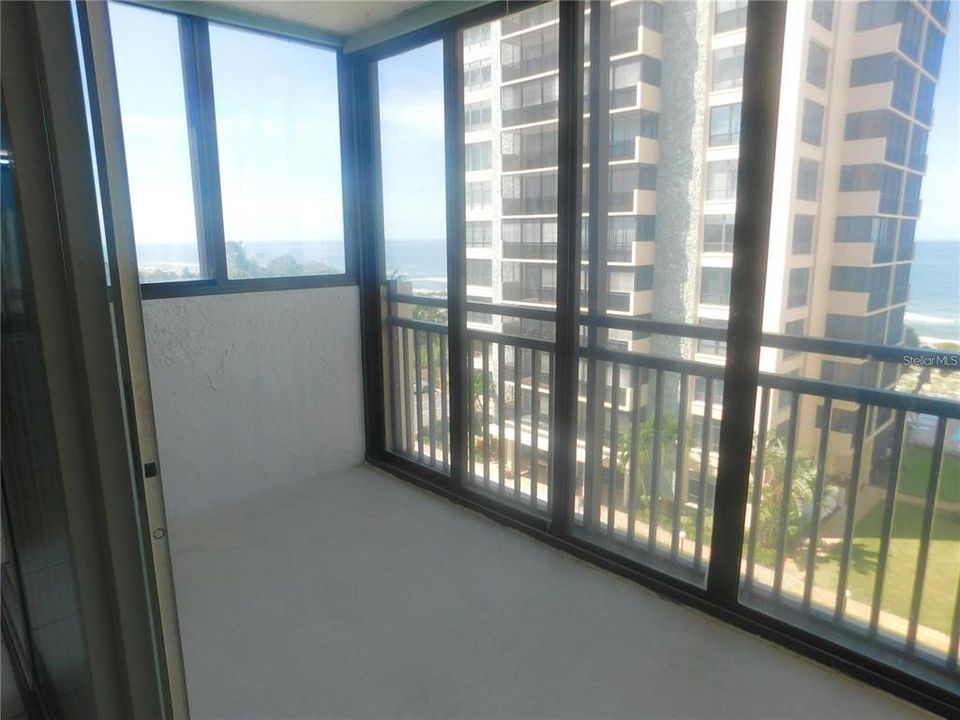 For Rent: $3,300 (2 beds, 2 baths, 1284 Square Feet)