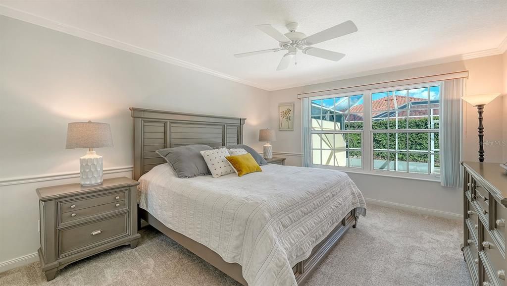 Под контрактом: $429,900 (2 спален, 2 ванн, 1534 Квадратных фут)