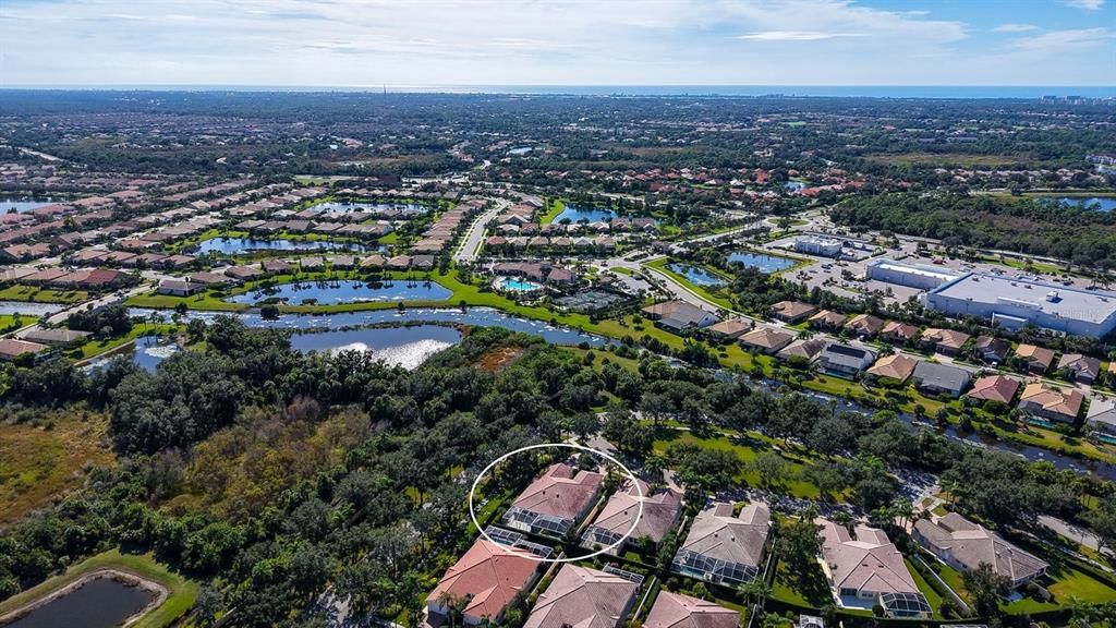 Под контрактом: $429,900 (2 спален, 2 ванн, 1534 Квадратных фут)