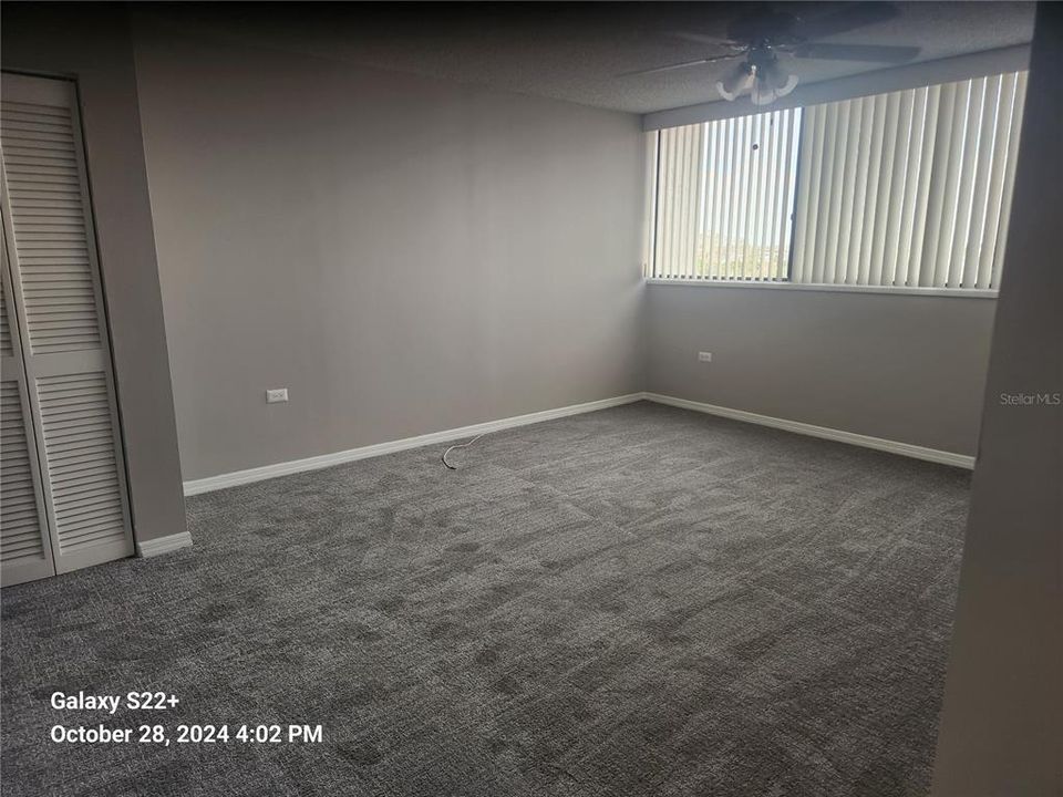 合同活跃: $2,450 (2 贝兹, 2 浴室, 1308 平方英尺)