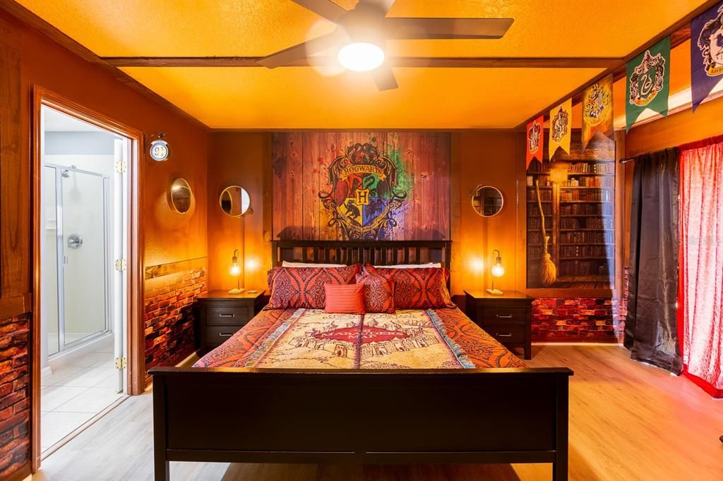 En Venta: $299,000 (3 camas, 2 baños, 1553 Pies cuadrados)