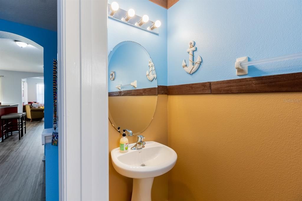 En Venta: $299,000 (3 camas, 2 baños, 1553 Pies cuadrados)