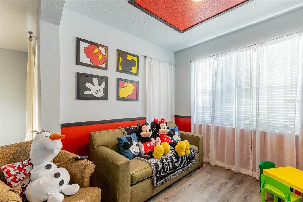 En Venta: $299,000 (3 camas, 2 baños, 1553 Pies cuadrados)