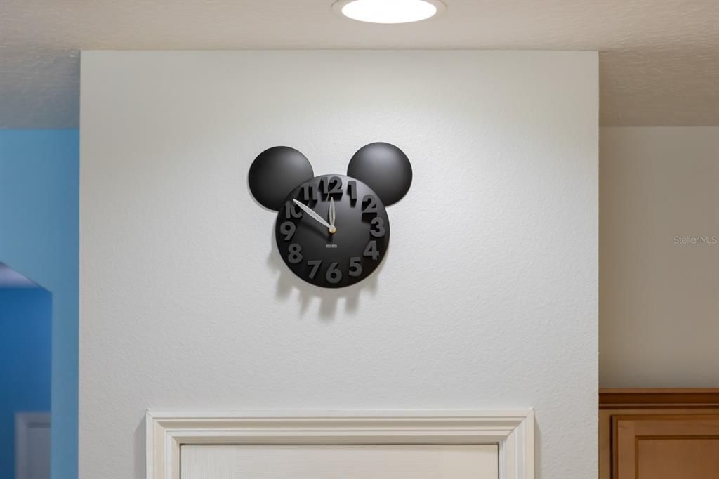 En Venta: $299,000 (3 camas, 2 baños, 1553 Pies cuadrados)