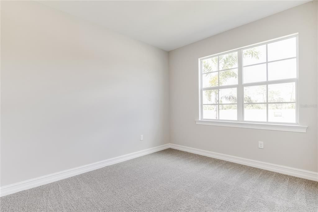 For Sale: $349,999 (3 beds, 2 baths, 1816 Square Feet)