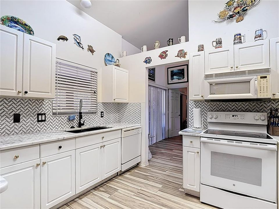 待售: $495,000 (3 贝兹, 2 浴室, 1881 平方英尺)